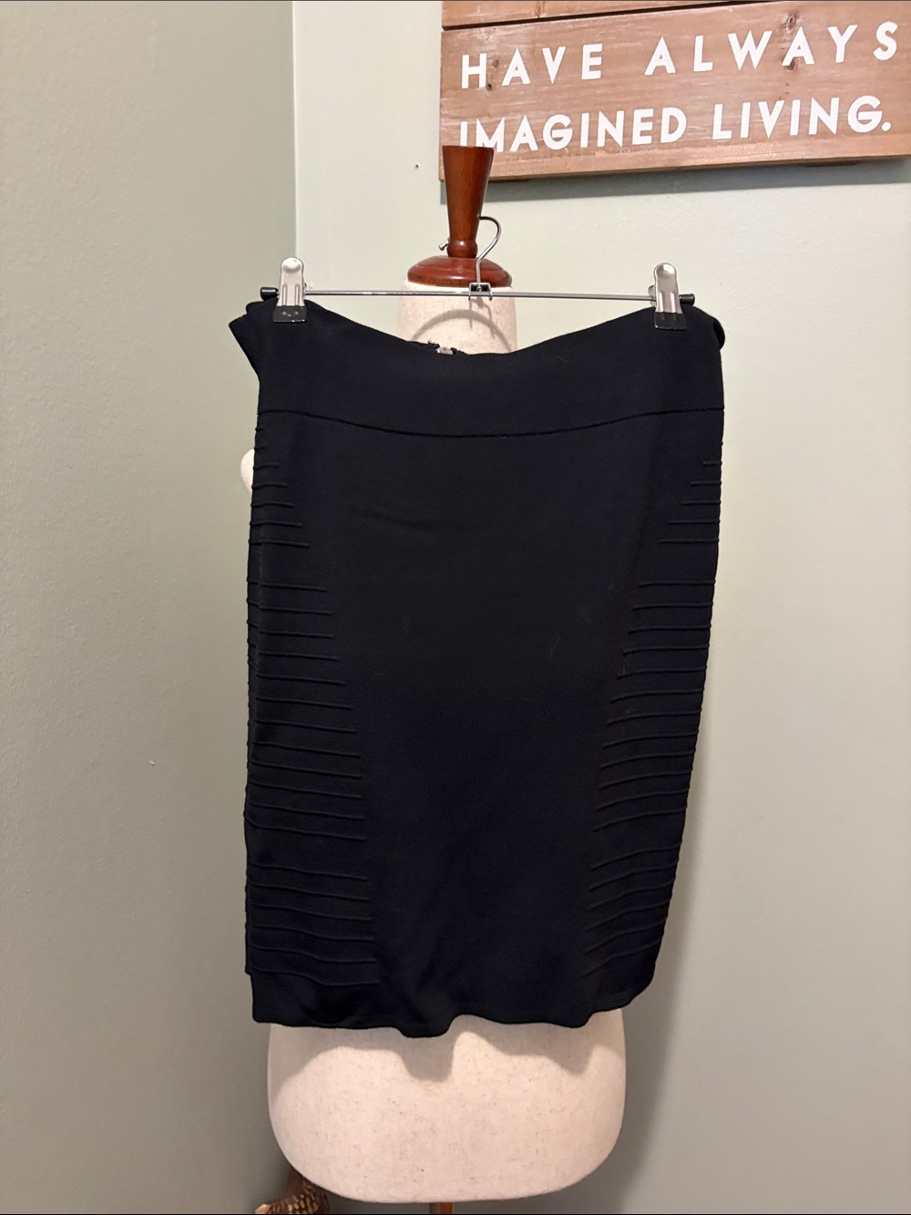 Rock & Republic Black Ribbed-Panel Pencil Skirt